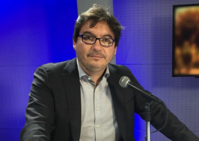 Psicólogo Marcos Barraza: “Si la gente sale no es porque sean asintomáticos sociales, sino por señales irresponsables del Gobierno”